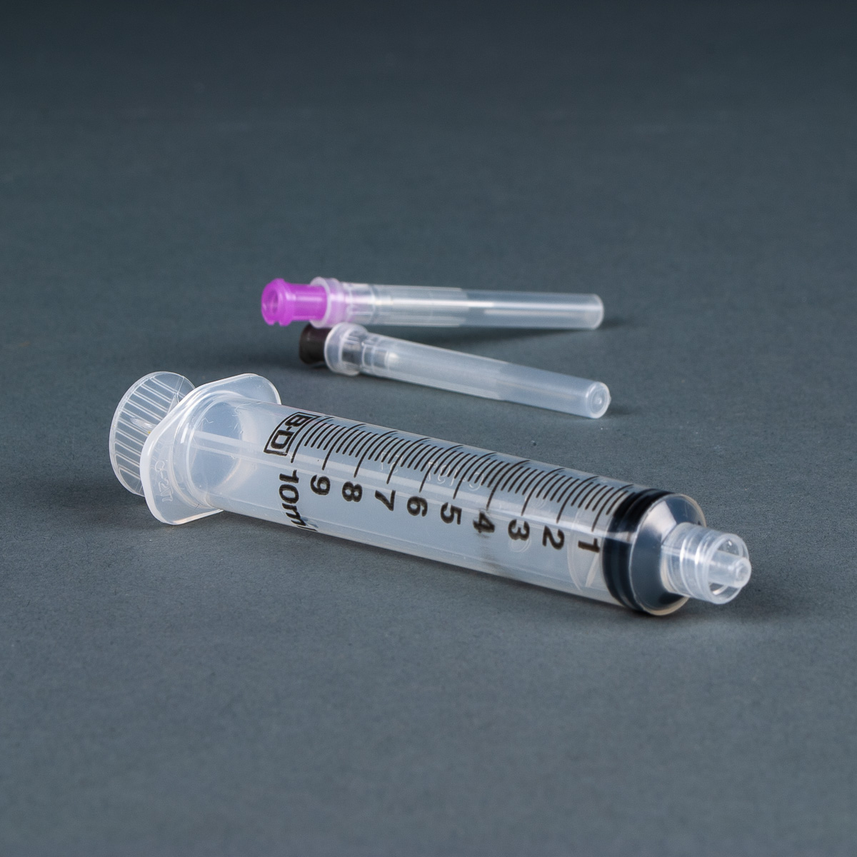 10 CC syringe applicator